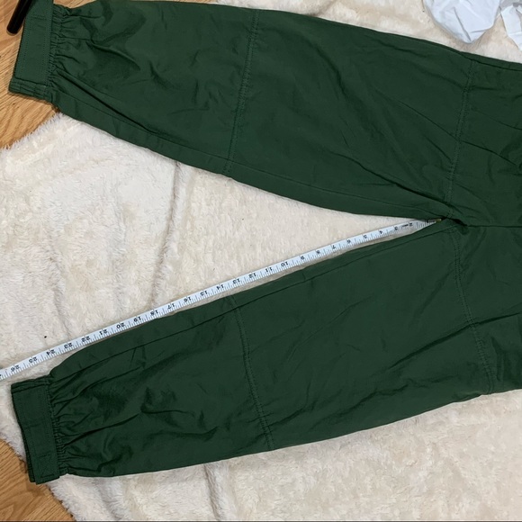 NWT UO High Waisted paper bag jogger - Picture 7 of 8